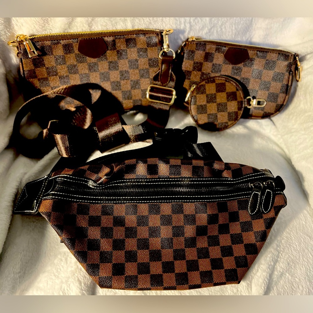 4 Piece Women’s Combo handbag Set.